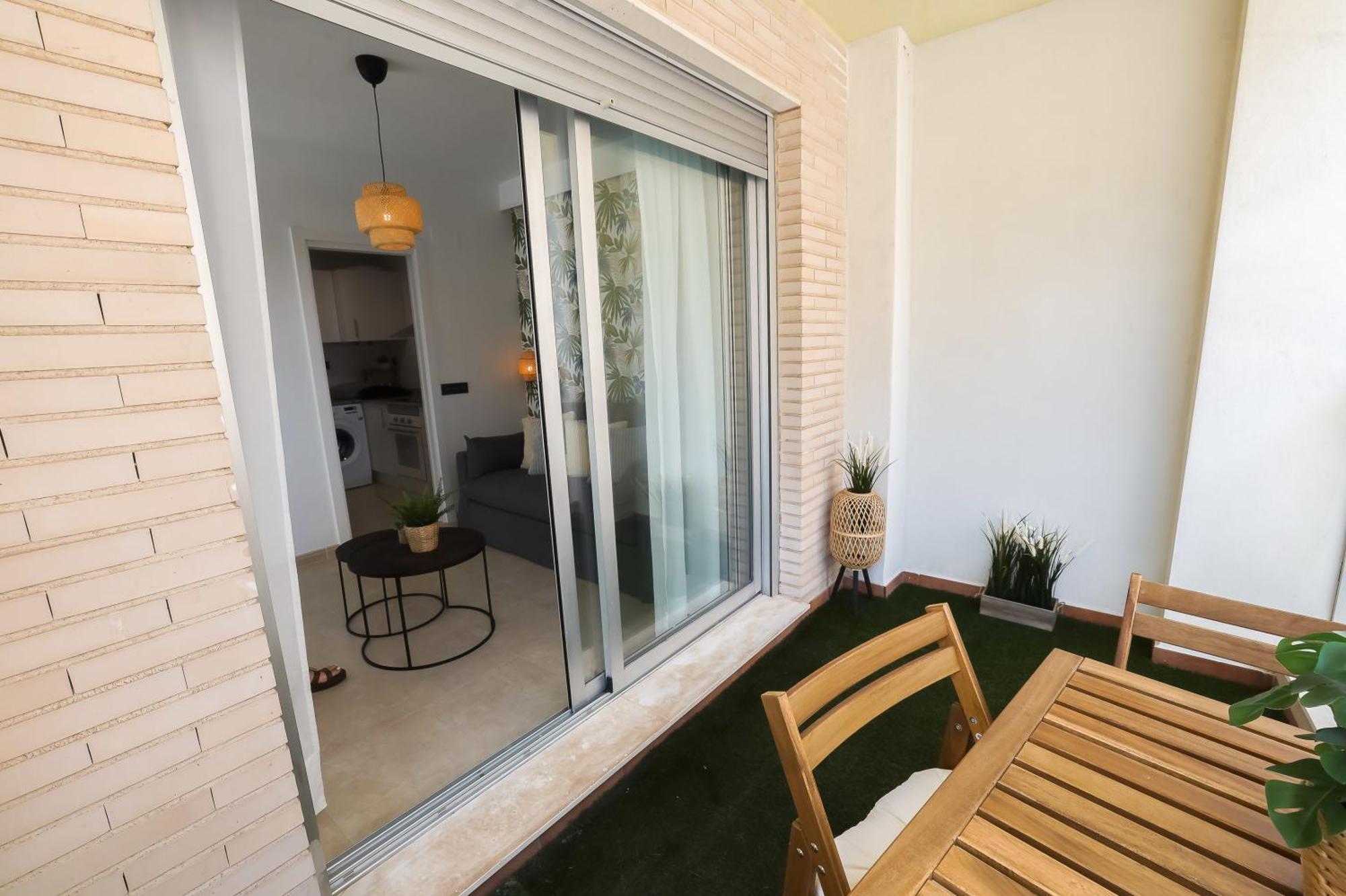 Apartamento Palermo Living Suites En Burriana Εξωτερικό φωτογραφία